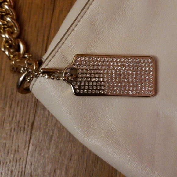 White and Gold Coach Crossbody Bag - Picture 3 of 5